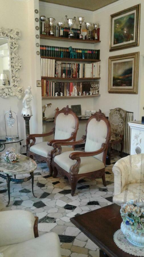 La Dimora Del Pittore Firenze Bagian luar foto