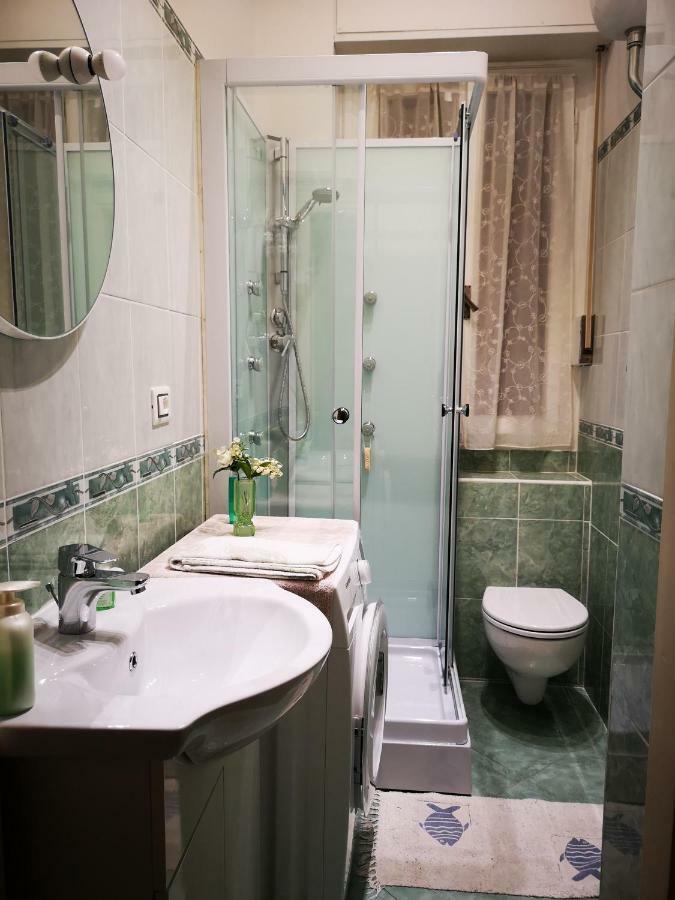 La Dimora Del Pittore Firenze Bagian luar foto
